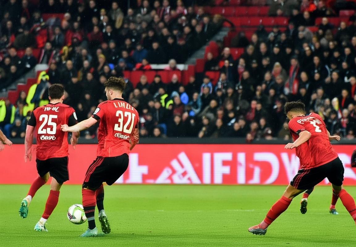 法国联赛：里尔与巴黎圣日耳曼的较量